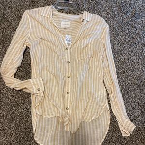 NWT American Eagle Button Top